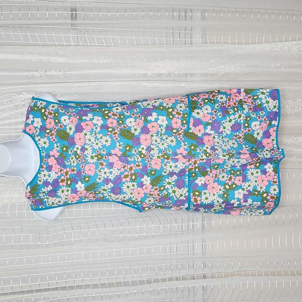 Vintage Midcentury Blue Groovy Floral Print Tie Back Kitchen Craft Apron